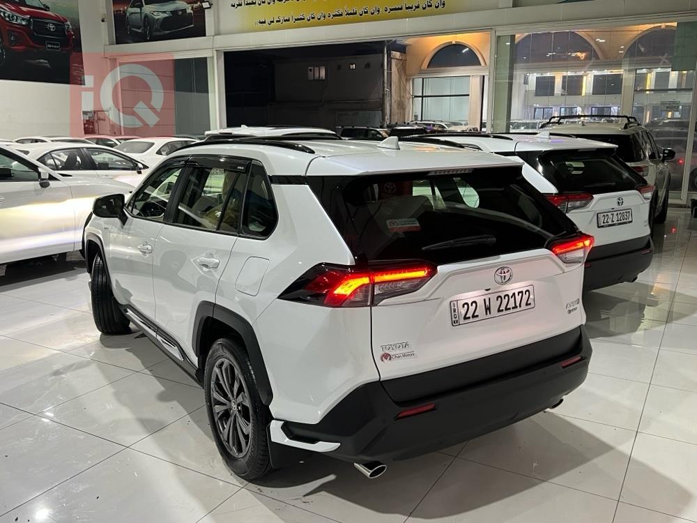 تويوتا راف 4